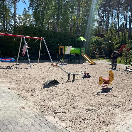 Apartamenty Z Tarasami "Mietowy Spokoj 15" "Romantyczna Szarosc 16" "Niebieska Elegancja 17" Maksymalnie Dla 6 Osob Pobierowo Exterior photo