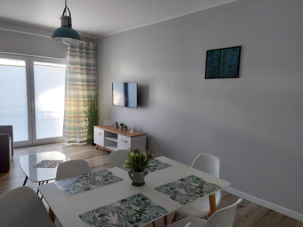 Apartamenty Z Tarasami "Mietowy Spokoj 15" "Romantyczna Szarosc 16" "Niebieska Elegancja 17" Maksymalnie Dla 6 Osob Pobierowo Exterior photo