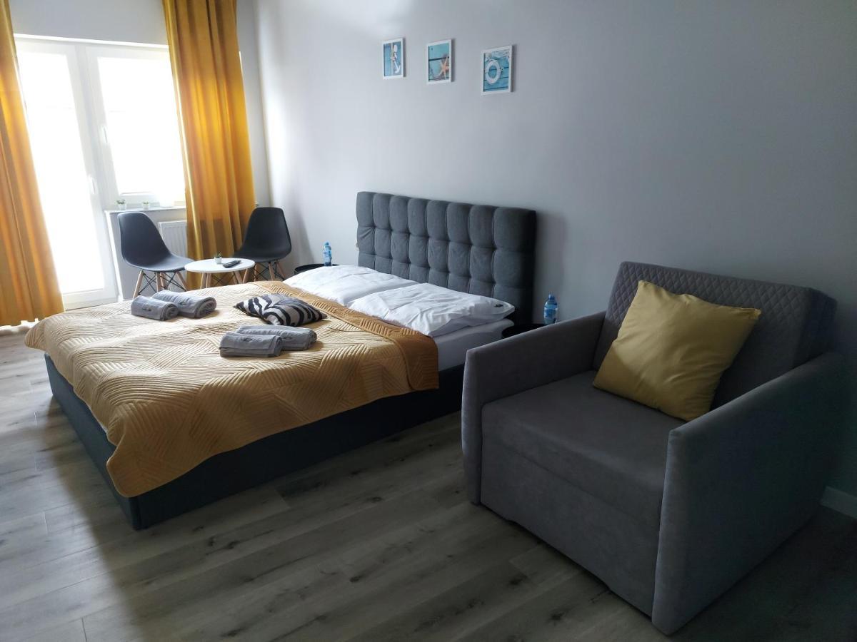 Apartamenty Z Tarasami "Mietowy Spokoj 15" "Romantyczna Szarosc 16" "Niebieska Elegancja 17" Maksymalnie Dla 6 Osob Pobierowo Exterior photo