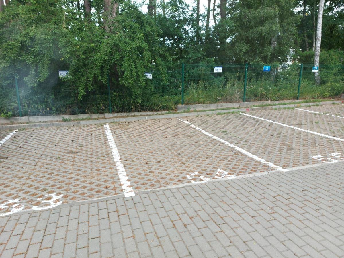 Apartamenty Z Tarasami "Mietowy Spokoj 15" "Romantyczna Szarosc 16" "Niebieska Elegancja 17" Maksymalnie Dla 6 Osob Pobierowo Exterior photo